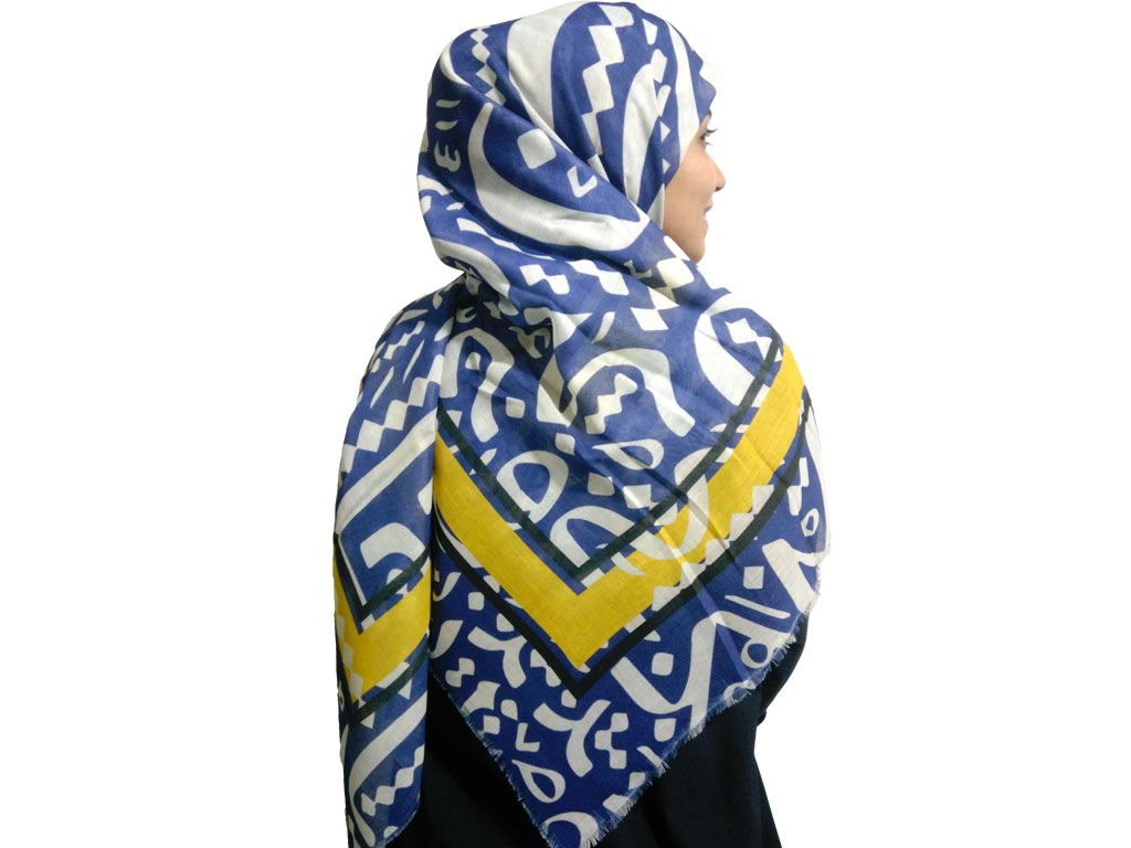 روسری طرح حروف نستعلیق آبی کاربنی
